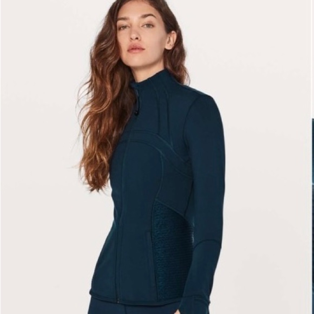 Lululemon Define jacket. Pleat it.